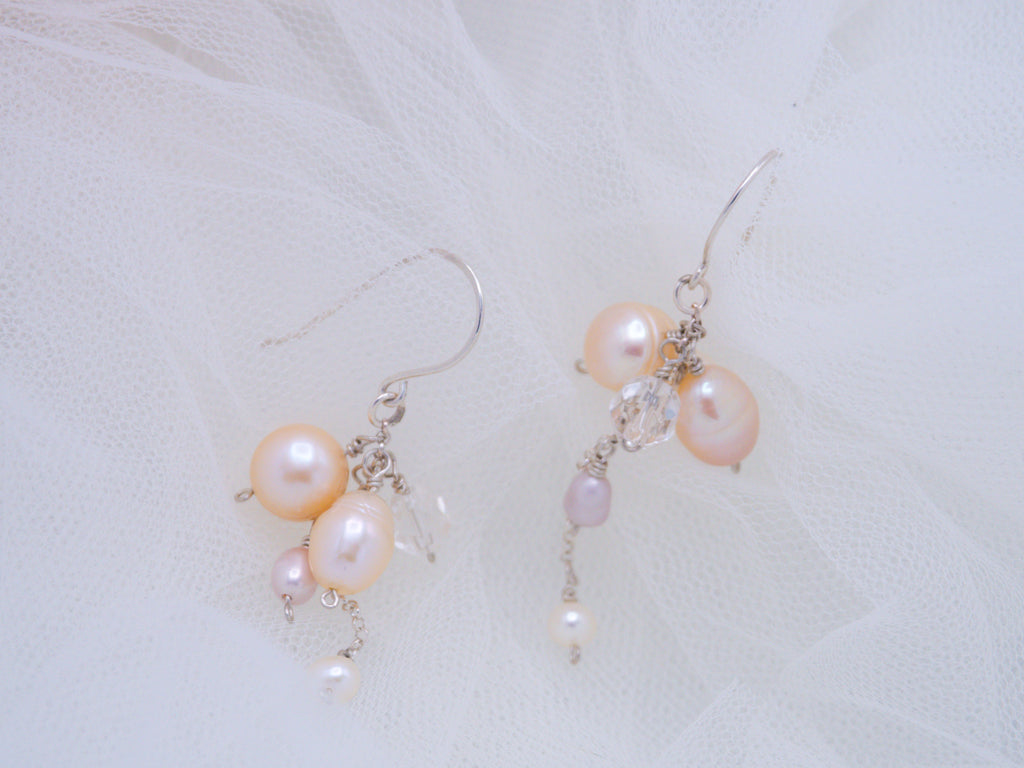 Bubbly Pearls -korvakorut (132)