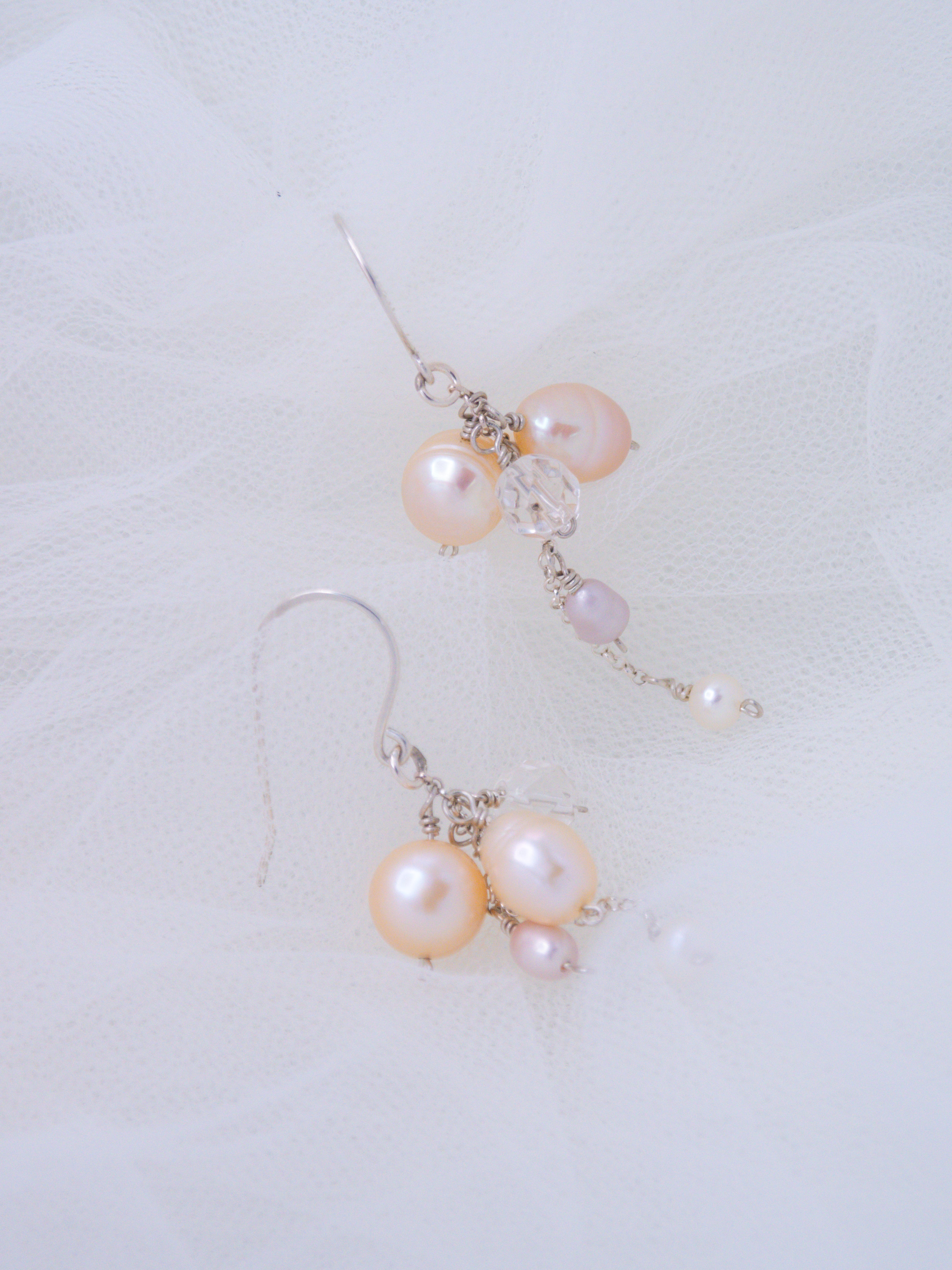Bubbly Pearls -korvakorut (132)