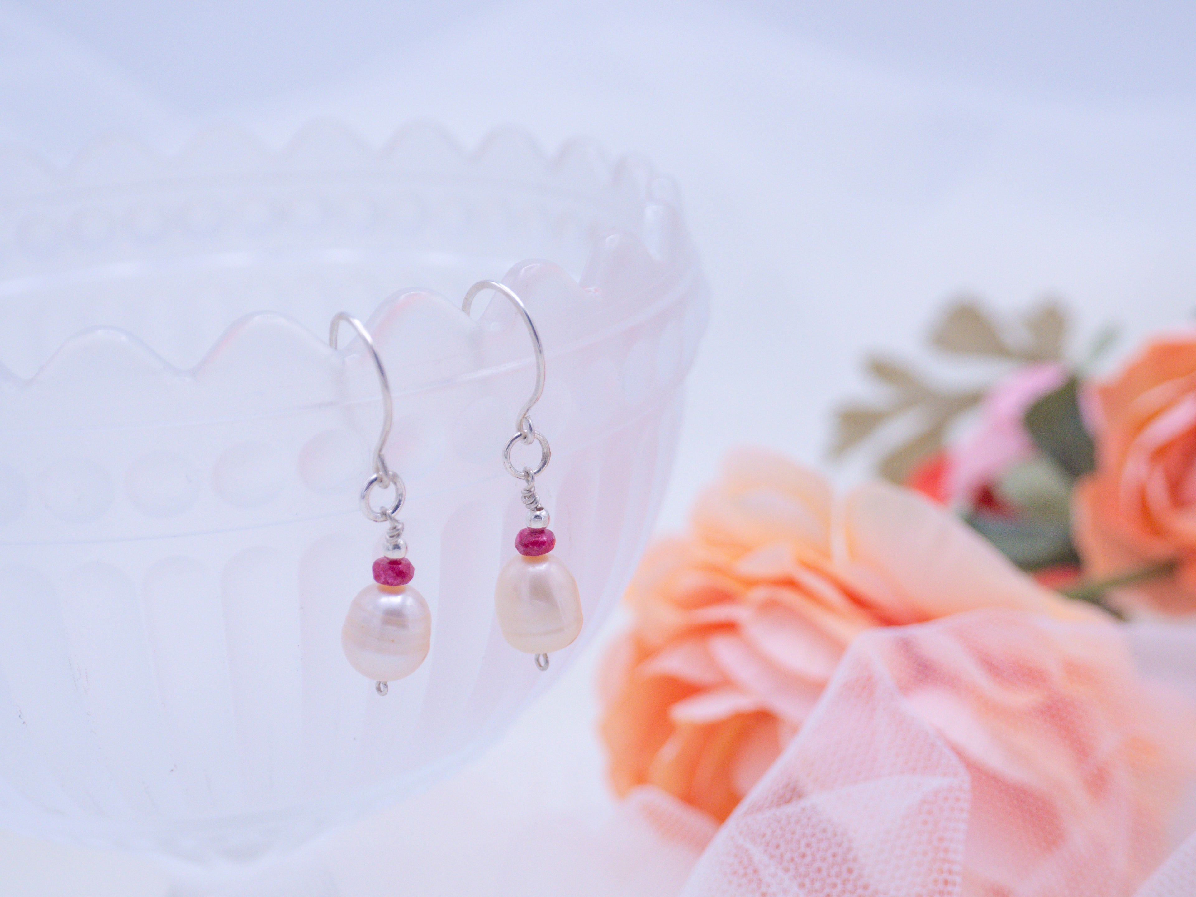 Ruby and Pearl -korvakorut (90)