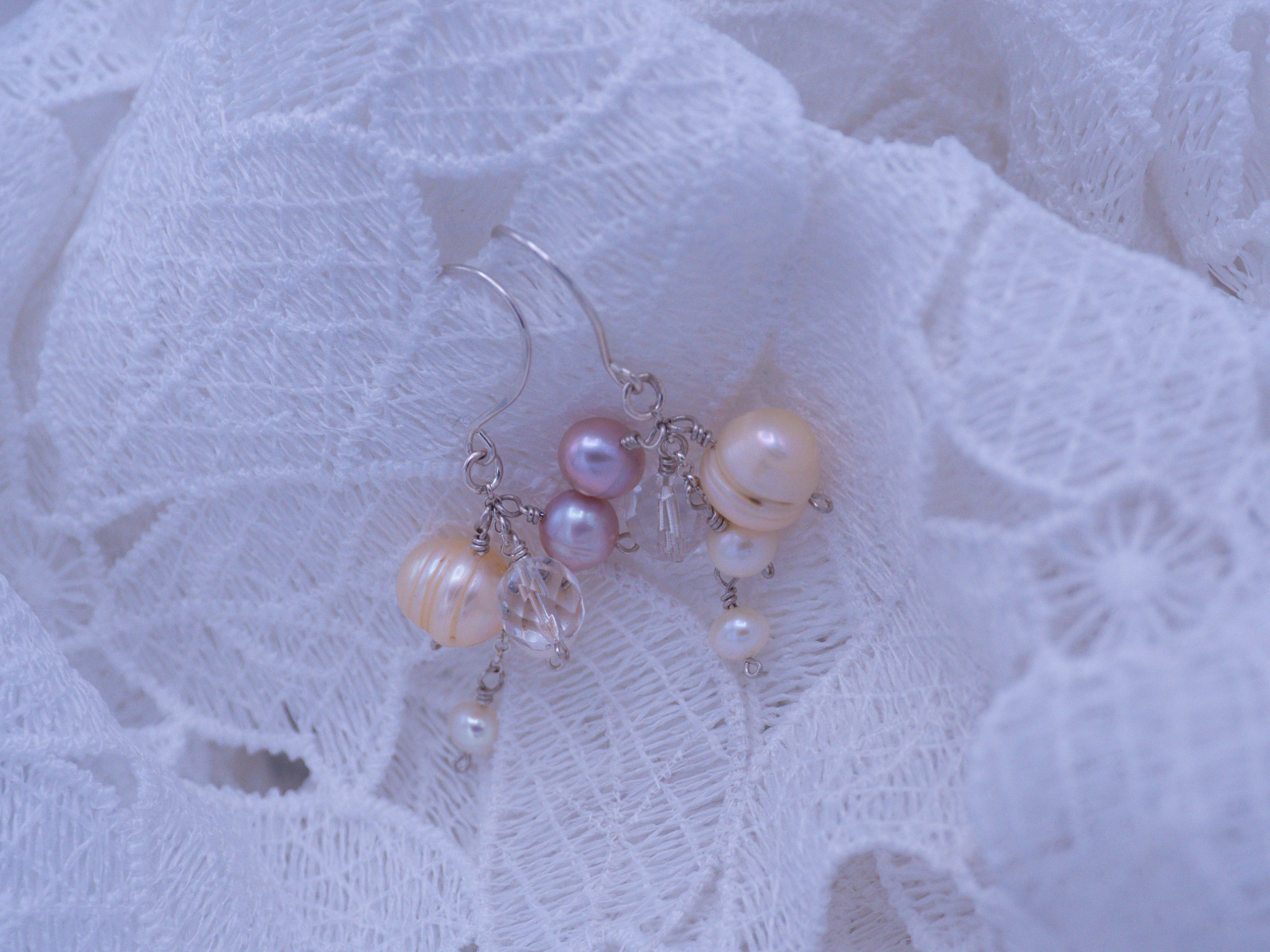 Bubbly Pearls -korvakorut (16)