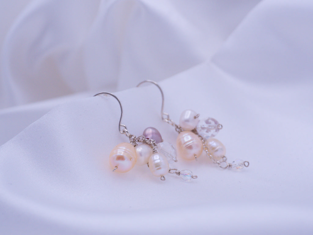 Bubbly Pearls -korvakorut (110)