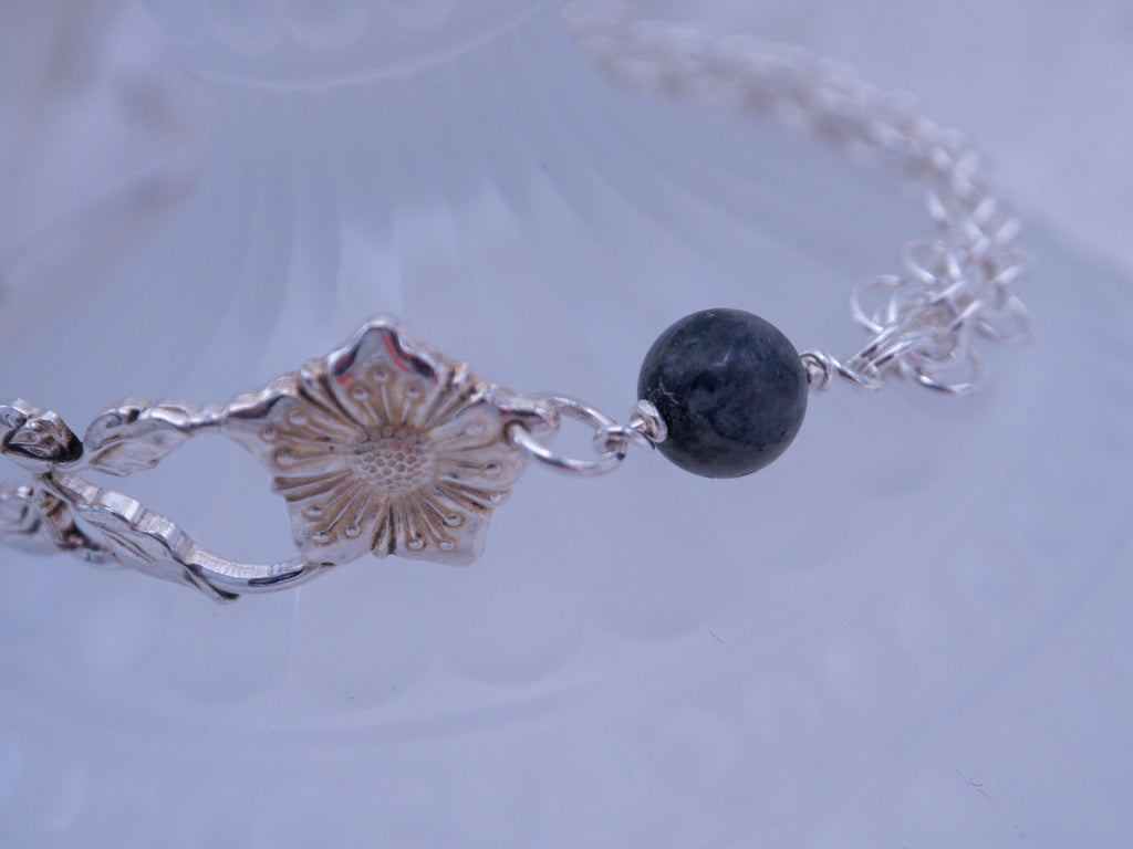 Oldis -lusikkarannekoru (207)