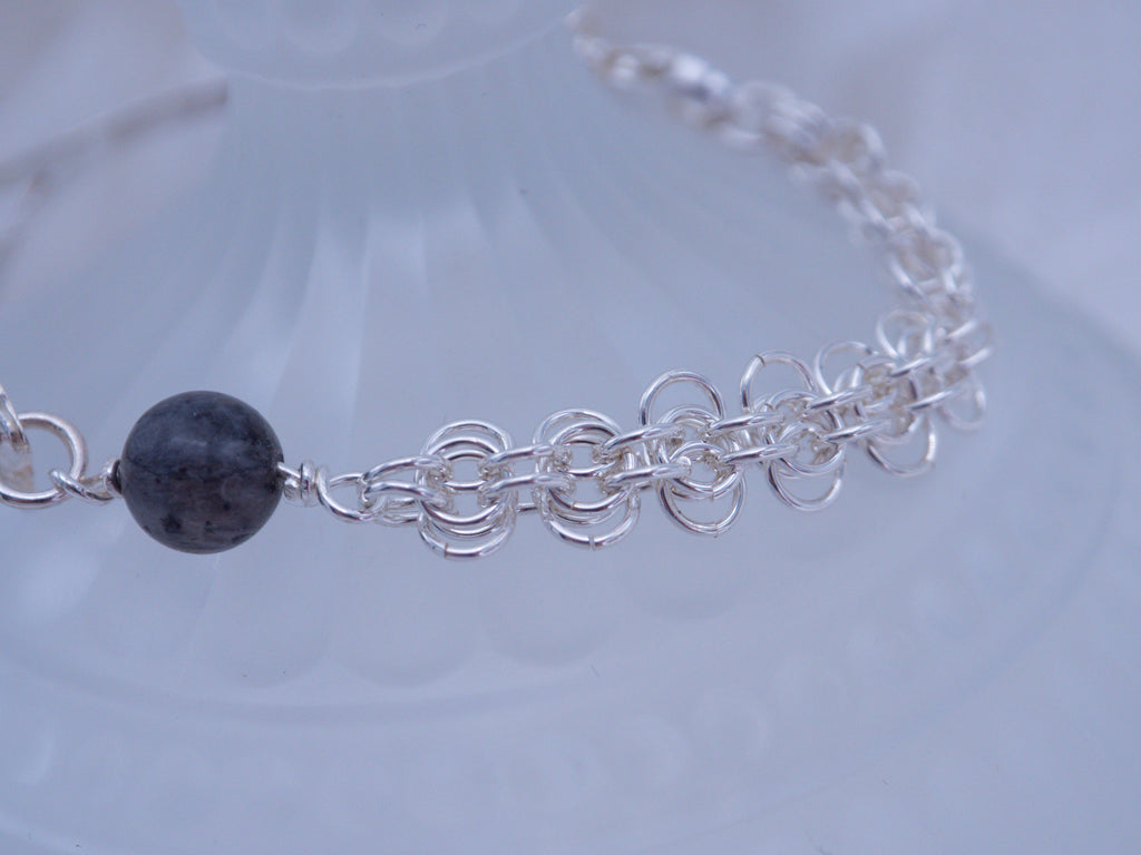 Oldis -lusikkarannekoru (207)