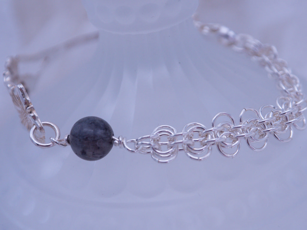 Oldis -lusikkarannekoru (207)