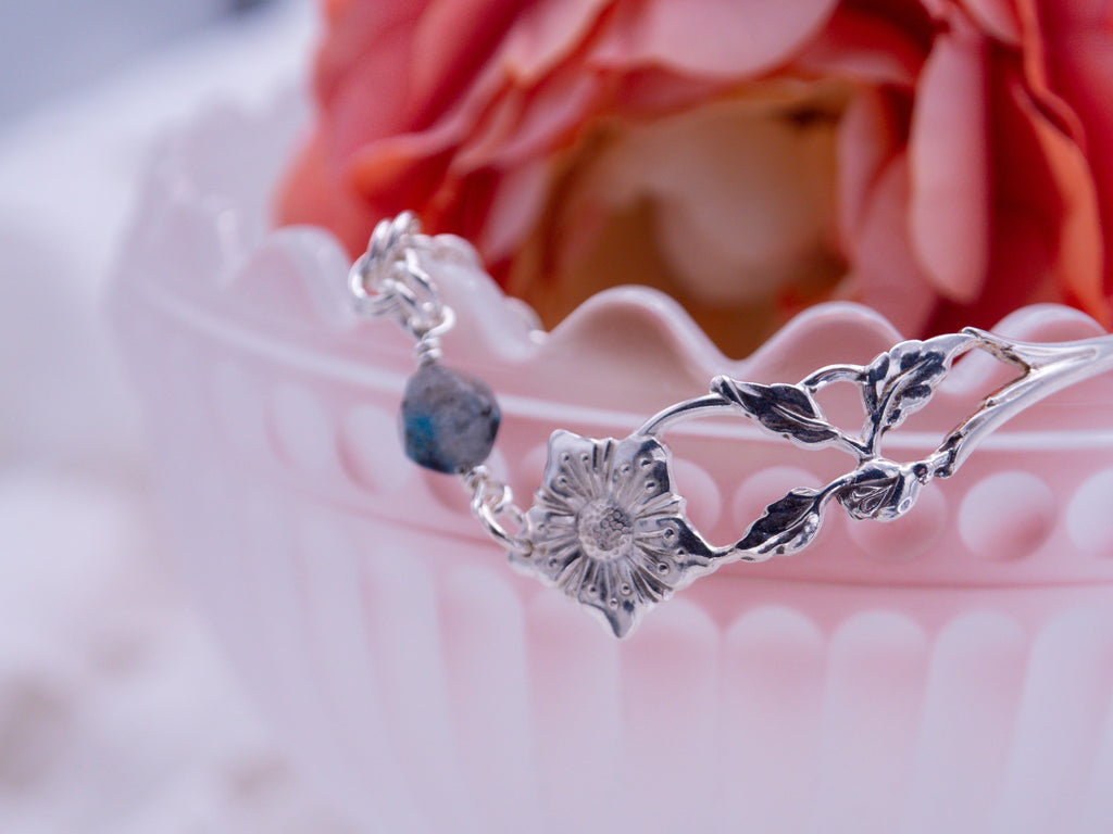 Oldis -lusikkarannekoru (204)