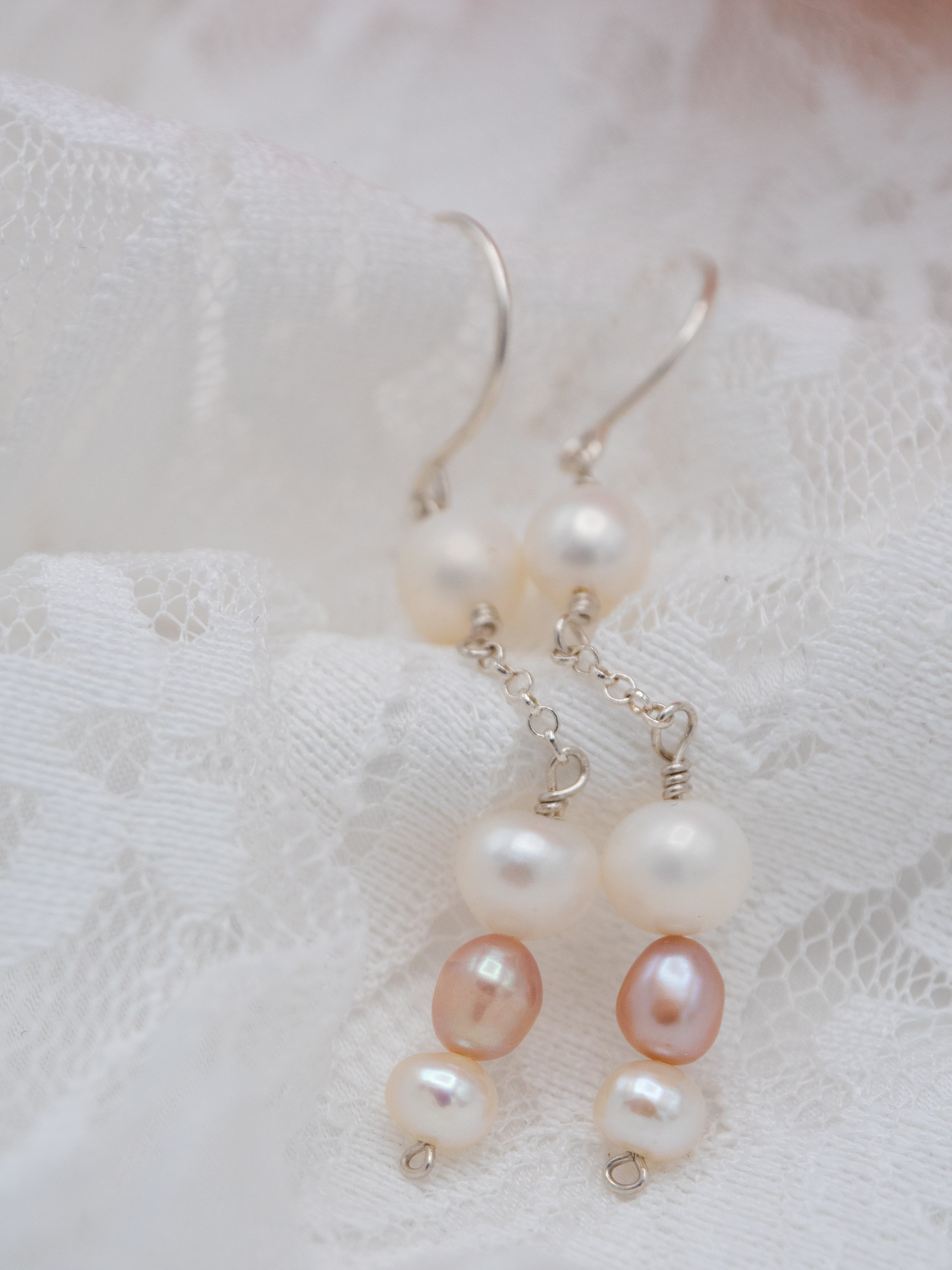 Silta helmikorvakorut (793)