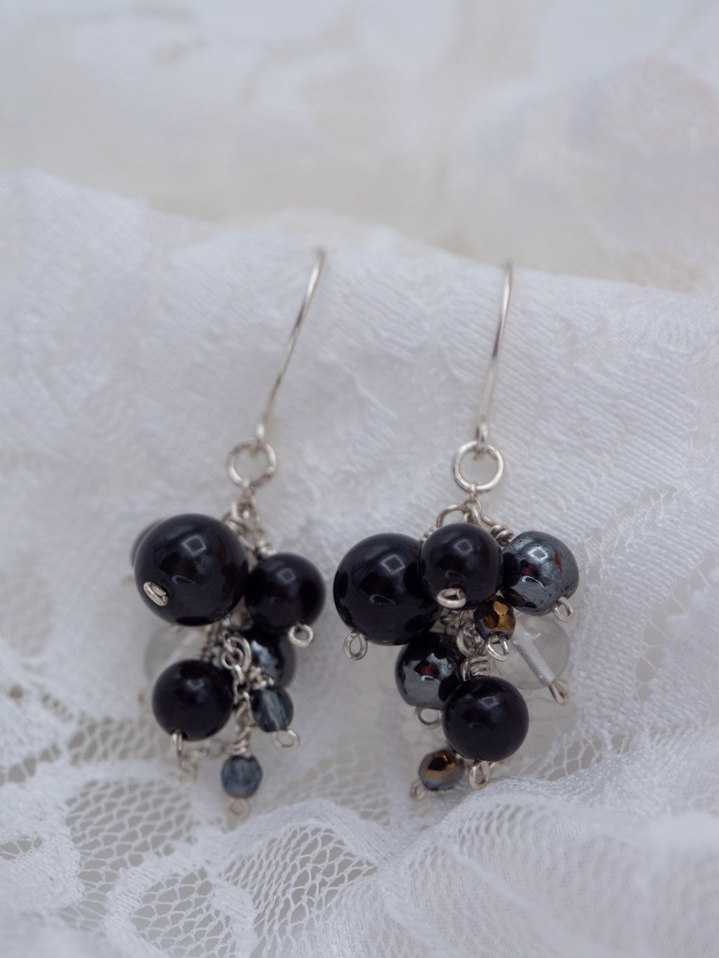 Bubbly Pearls Onyx (817)
