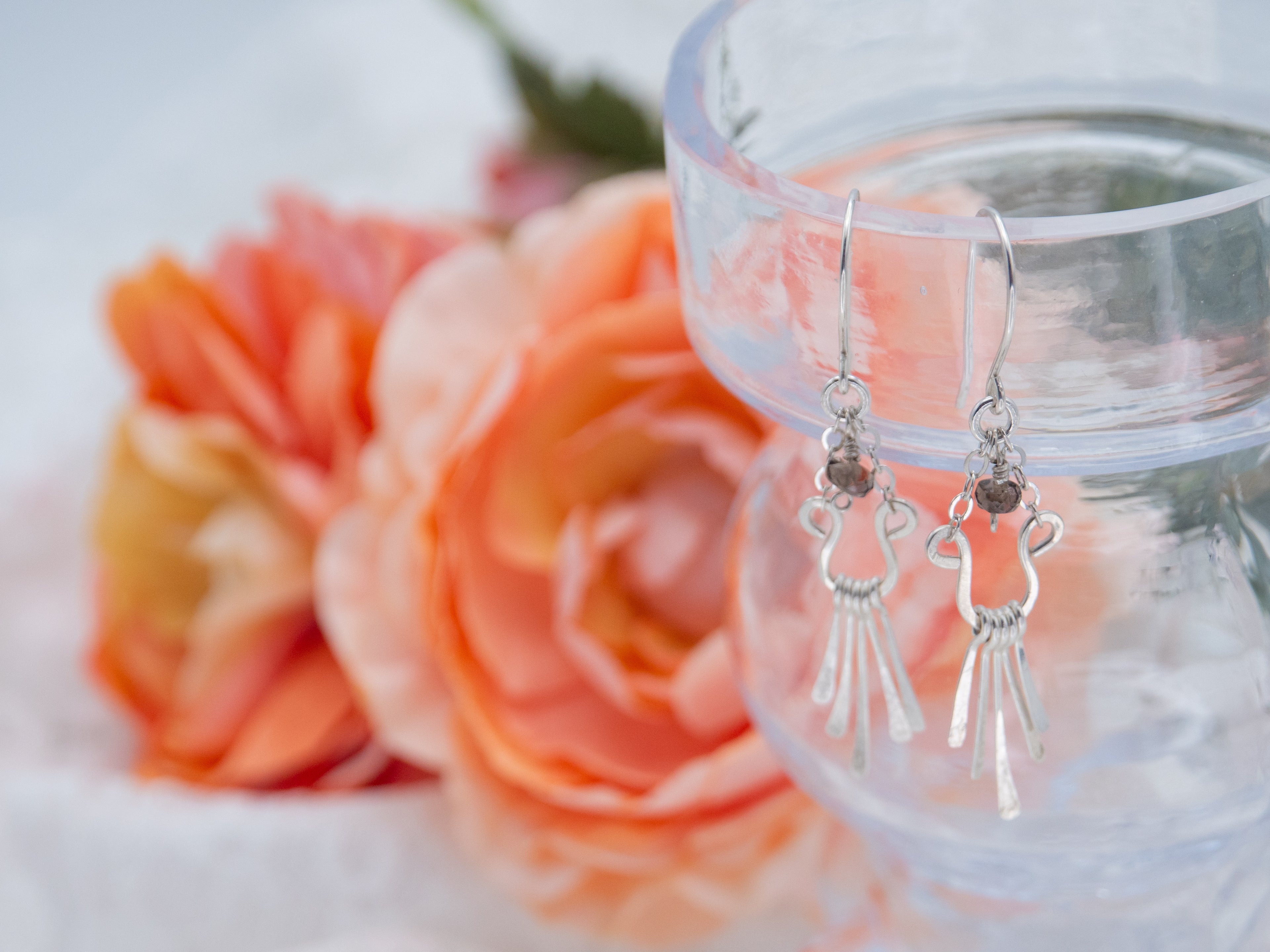 Lilja helmikorvakorut (812)