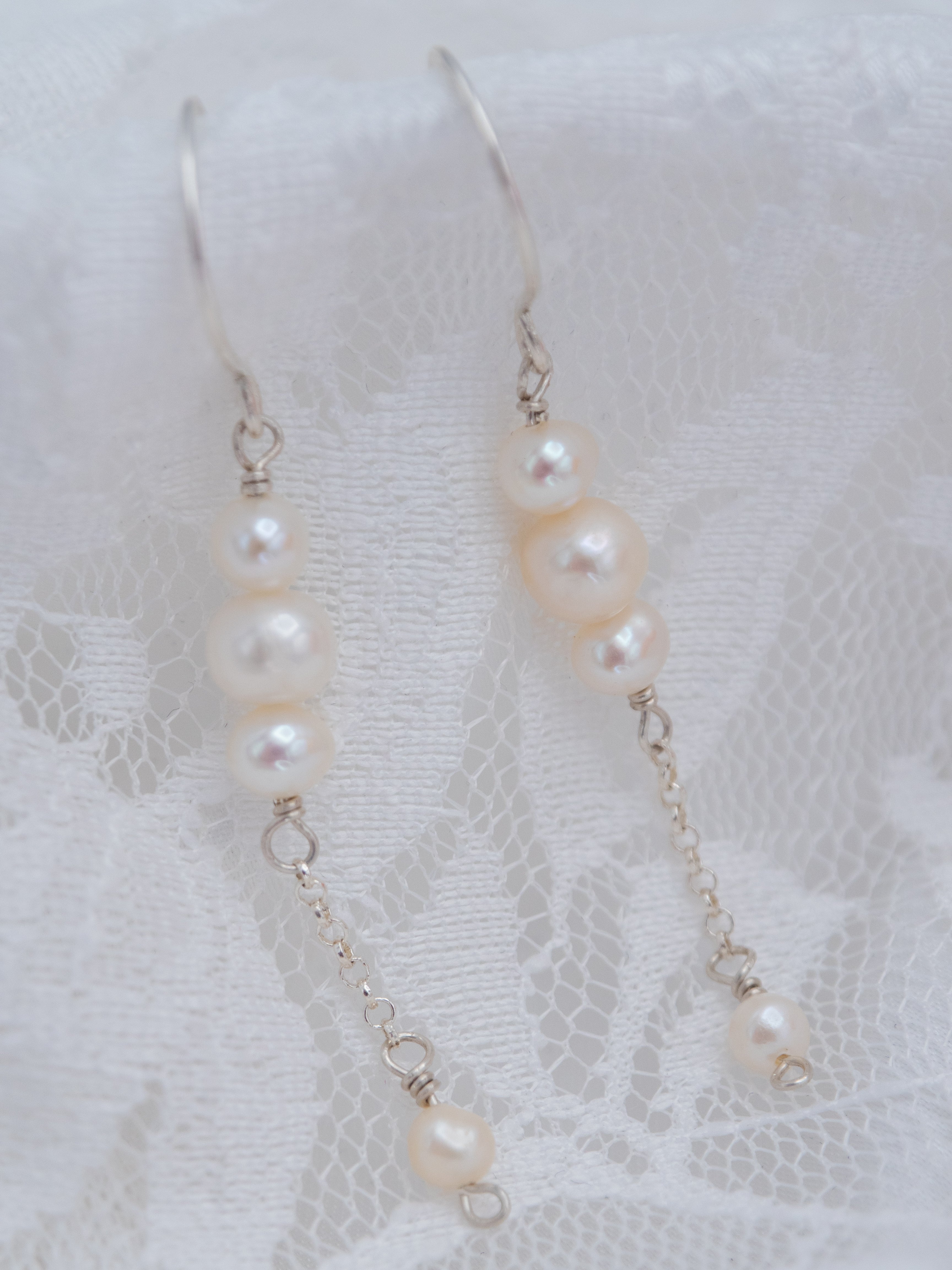 Silta helmikorvakorut (806)