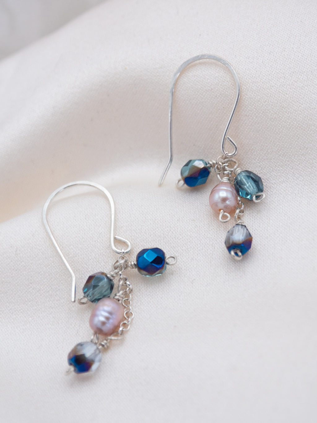 Alku helmikorvakorut (805)